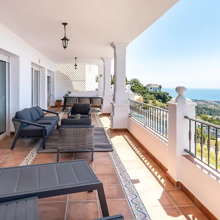 Luxurious & Elegant 3-bed - Pueblo * Mijas