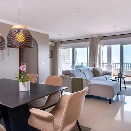 Apartment Luxurious & Elegant 3-bed - Pueblo Mijas